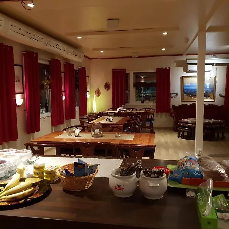 Pensjonat Henriksen Gjestestue